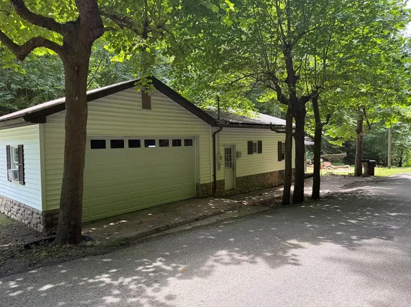 1820 Slab Run Rd, West Portsmouth, OH 45663