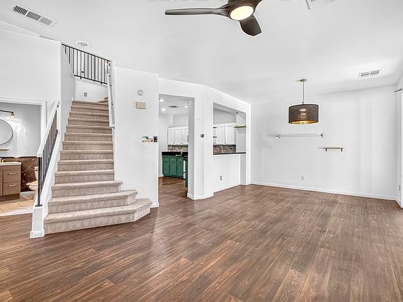 4th image of 1303 Pecan Tree Ct