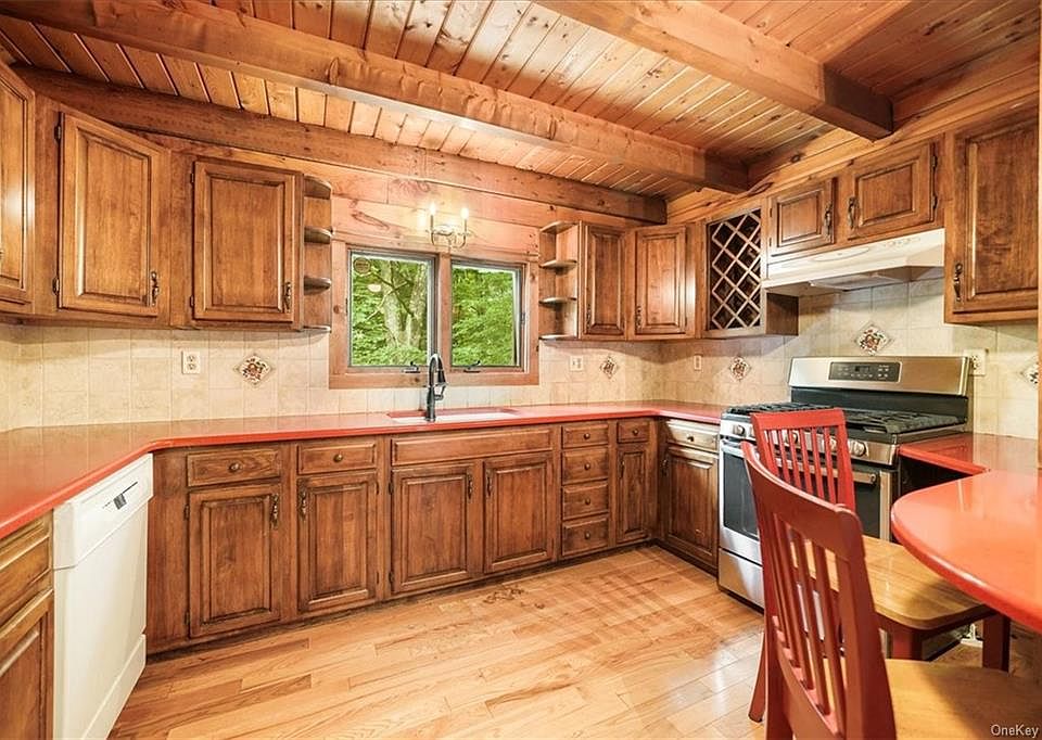 9 Painted Apron Terrace, Port Jervis, NY 12771 MLS H6260456 Zillow