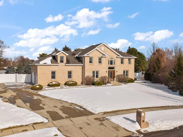 13280 Monix Dr, Saint John, IN 46373
