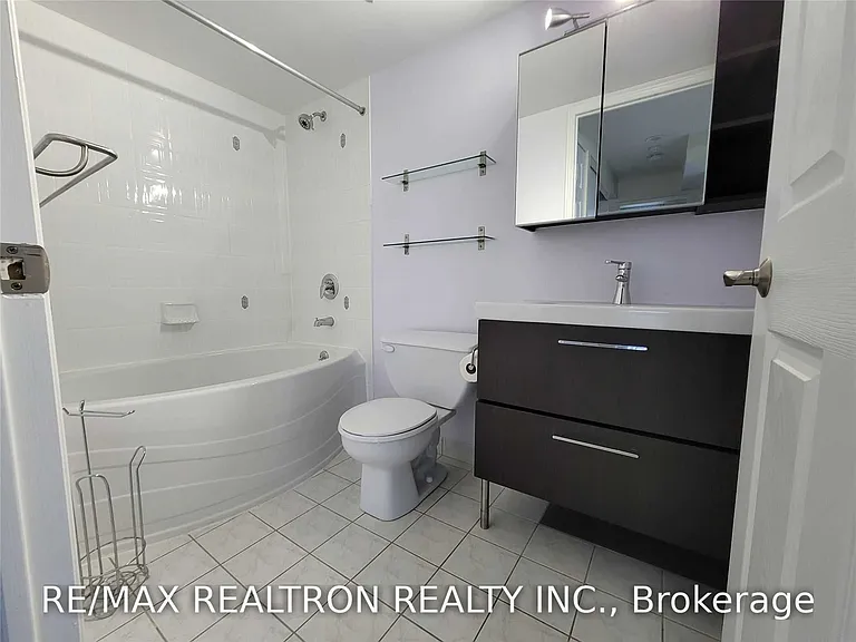 233 Beecroft Rd #1703 — Photo 24