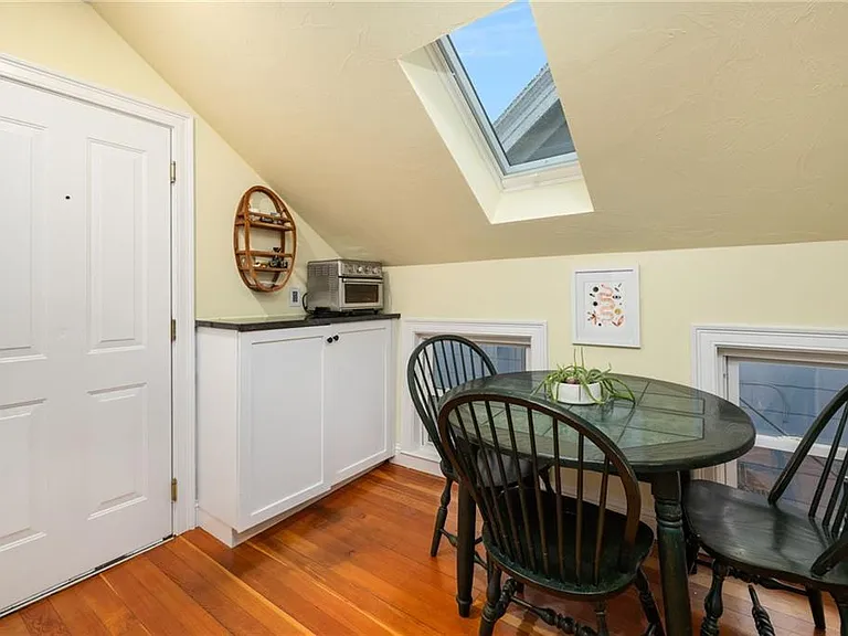 510 Wickenden St #3 — Photo 8