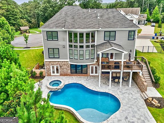 5th image of 415 Shirley Ln