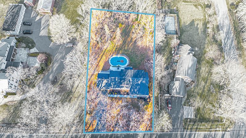4th image of 2311 Rosendale Road