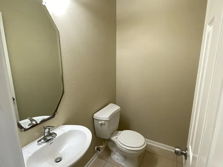 4449 South St — Photo 18