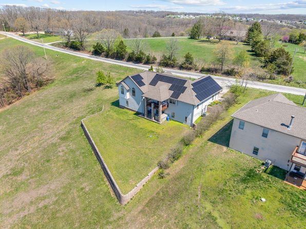1160 Hampton Road, Reeds Spring, MO 65737
