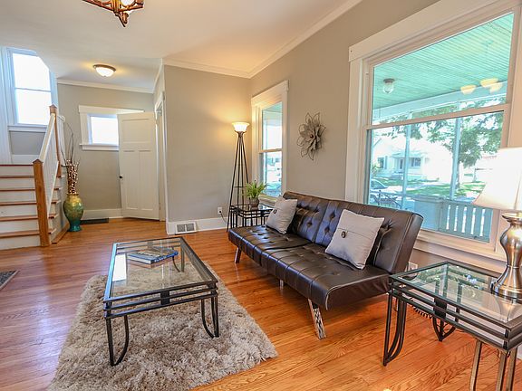 Large Windows for Light