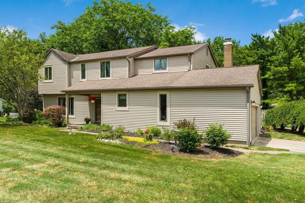 Real estate listing image