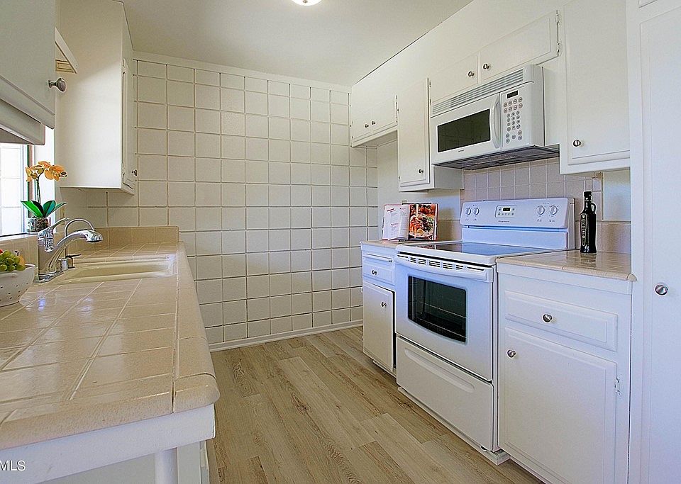 127 W Channel Islands Blvd, Port Hueneme, CA 93041 Zillow