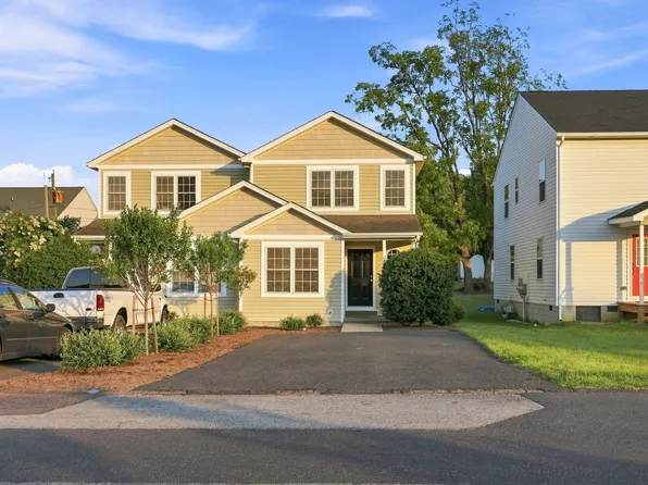 409 S Magnolia Ave, Waynesboro, VA 22980