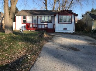 273 Parkside Ave, Aurora, IL 60505