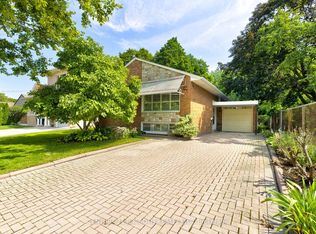 109 Wincott Dr, Toronto, ON M9R2P5