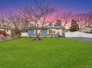 85 Craft Rd, Centereach, NY 11720