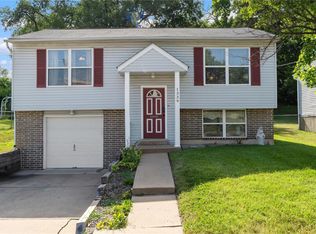 1339 Ripple St, Saint Louis, MO 63139