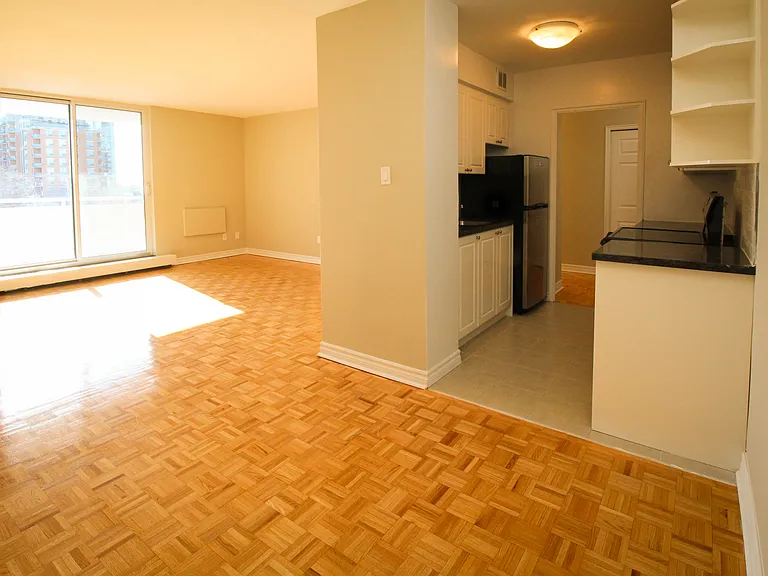 90 Cordova Ave — Photo 7