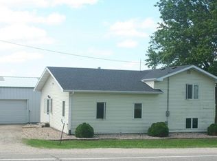 1428 140th St, Waverly, IA 50677