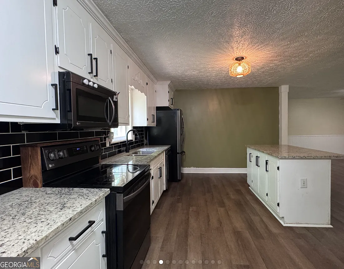 3 bed, 1486 sqft, $1,850 — Photo 2
