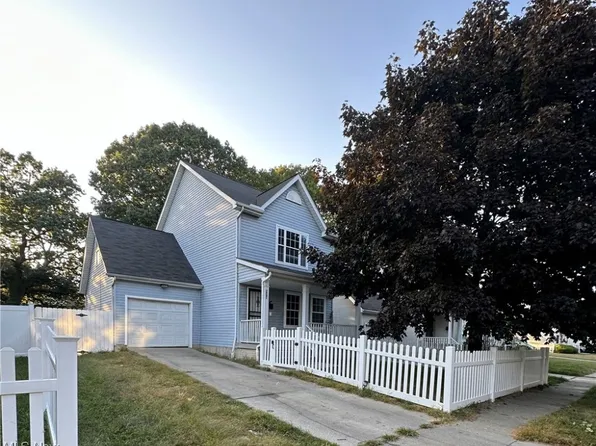 636 E 103rd St, Cleveland, OH 44108