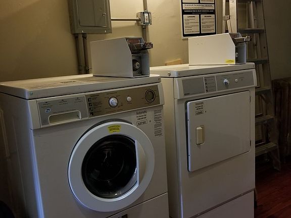 4th image of 1014 Park Ave Unit 4