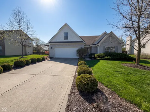 13167 Roma Bnd, Carmel, IN 46074