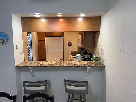 5th image of 5350 OCEAN BEACH BOULEVARD #210