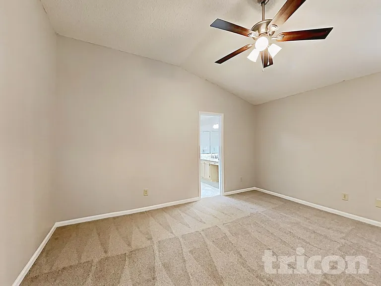 7839 Spring Branch Dr S — Photo 6