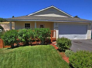 2339 James Martin Ct, Klamath Falls, OR 97601