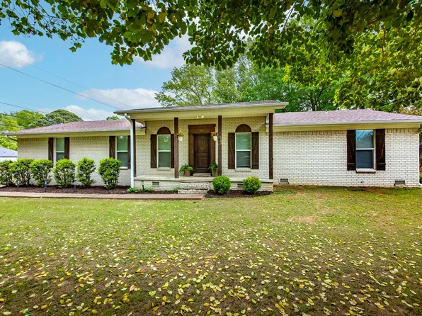 10 Pinewood St, Cabot, AR 72023