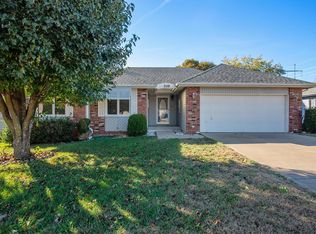 3119 S Newton Ave, Springfield, MO 65807