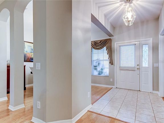 3rd image of 12029 Northumberland Dr