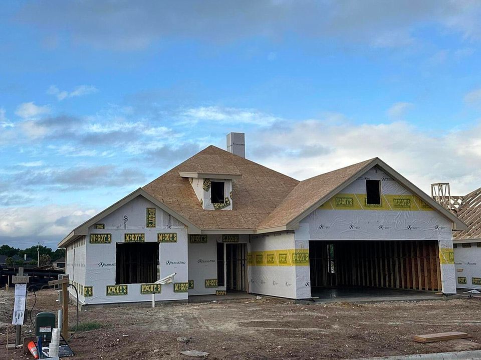 1st image of 3118 Maplewood Dr