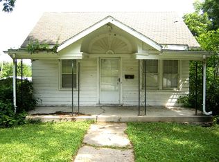 1816 E 47th Ter, Kansas City, MO 64130
