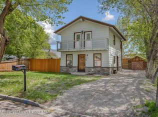 808 Park Ave, Rifle, CO 81650