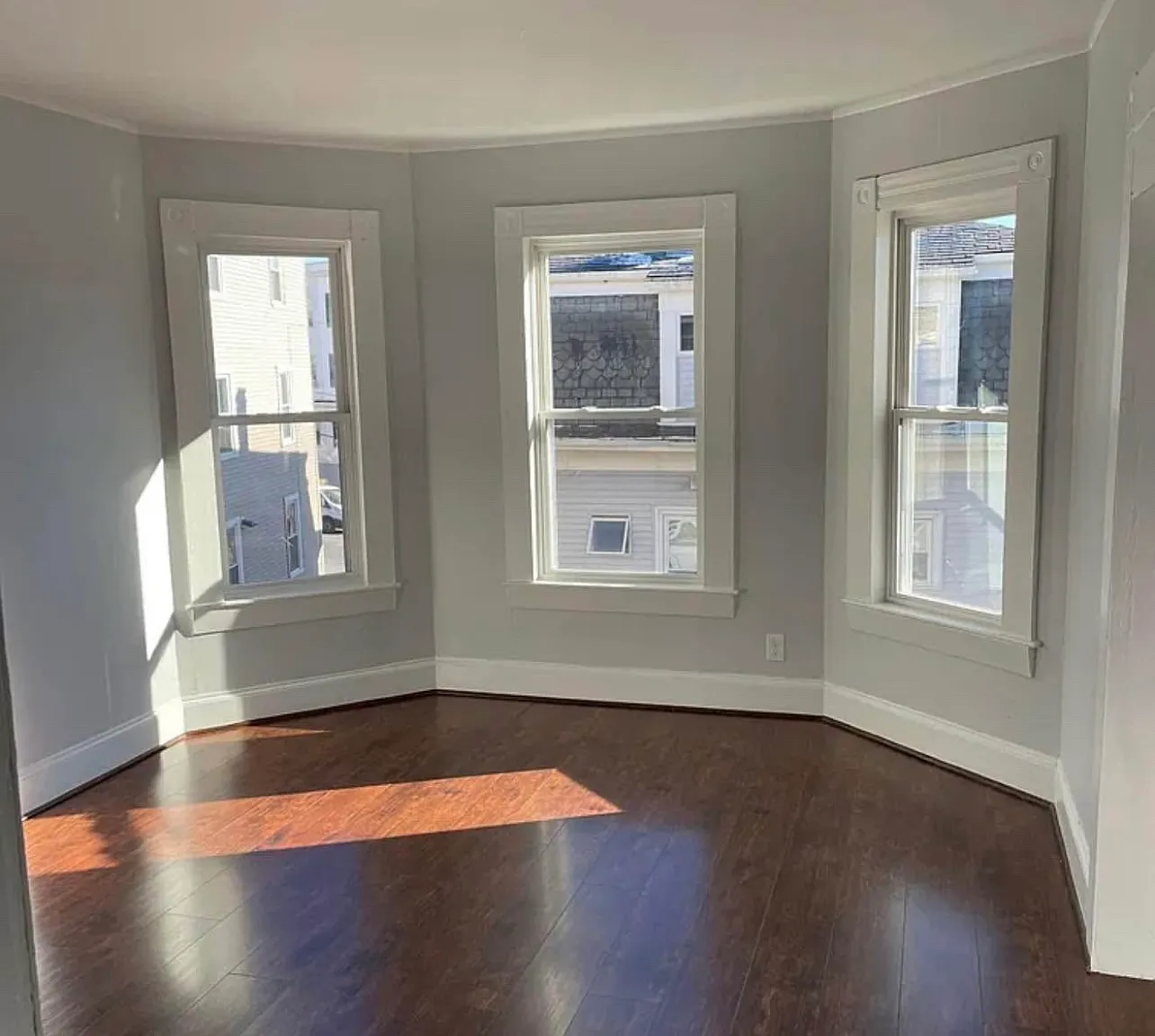 4 bed, 1609 sqft, $3,500 — Photo 3