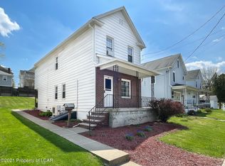 13 Loomis St, Nanticoke, PA 18634