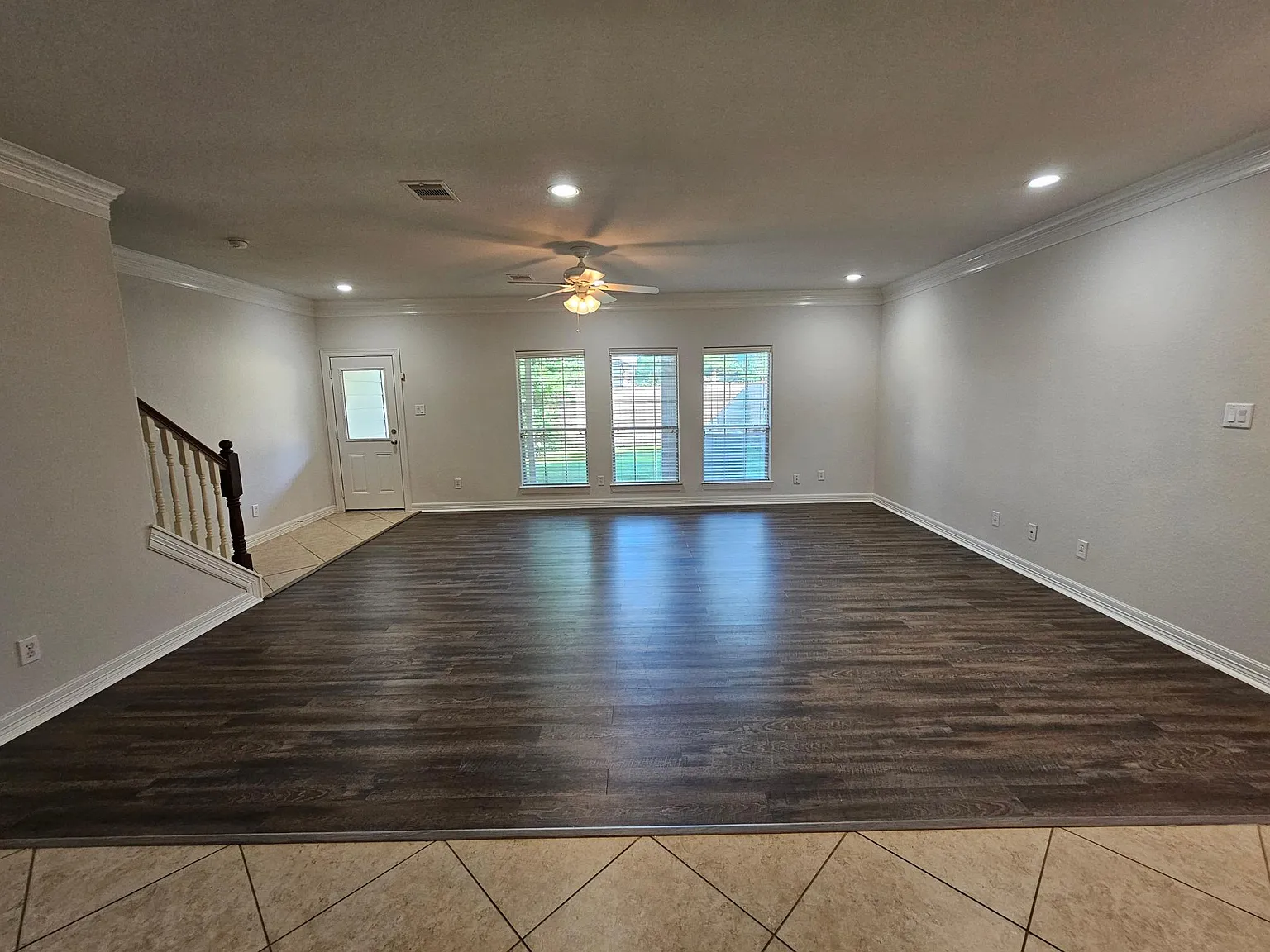 547 Birdsong Dr — Photo 4