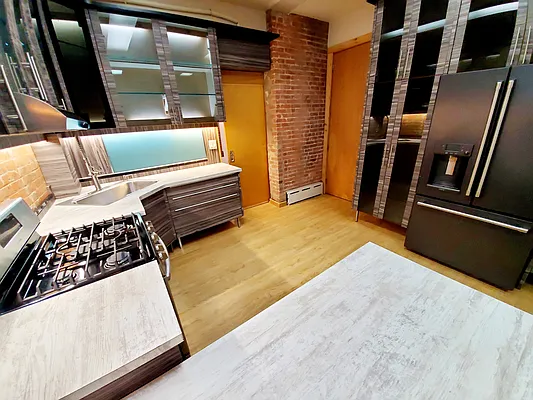 Rented by Brooklyn Property Group LLC | media 36