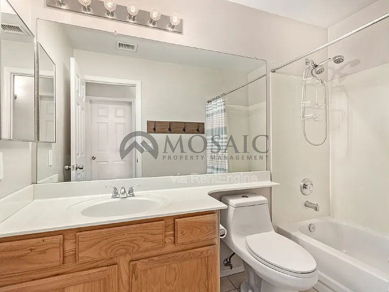 2135 E Brooks St — Photo 27