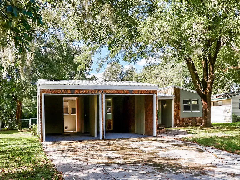 2603 Martha Ln — Photo 4