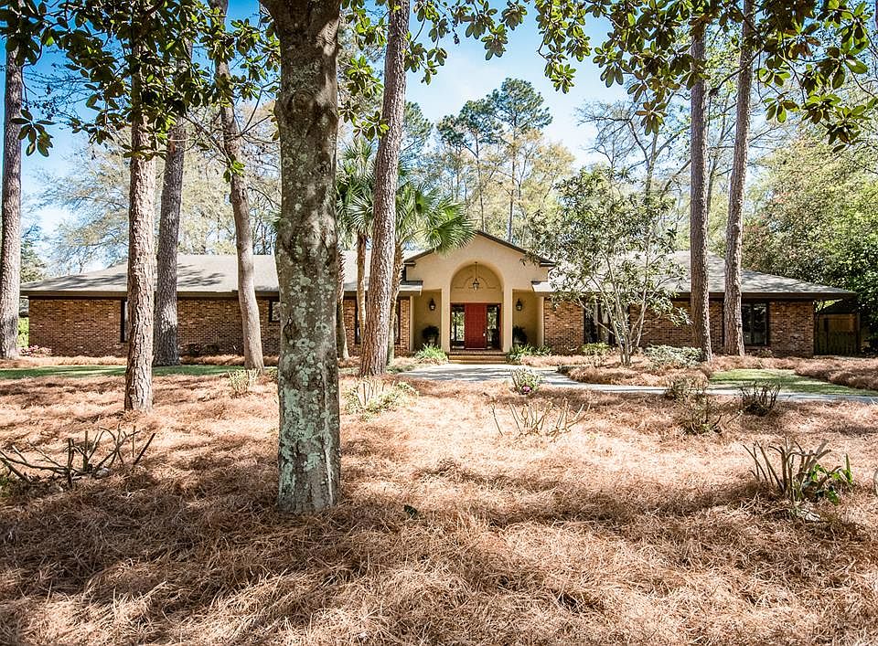 1st image of 3315 Plantation Dr