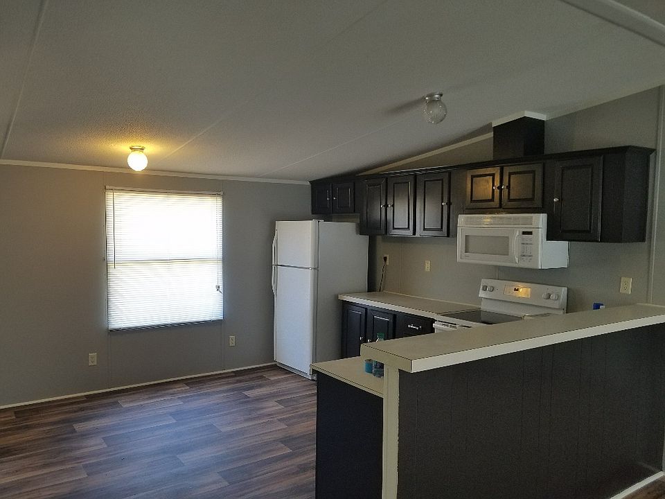 1st image of 3188 Bear Trail Dr