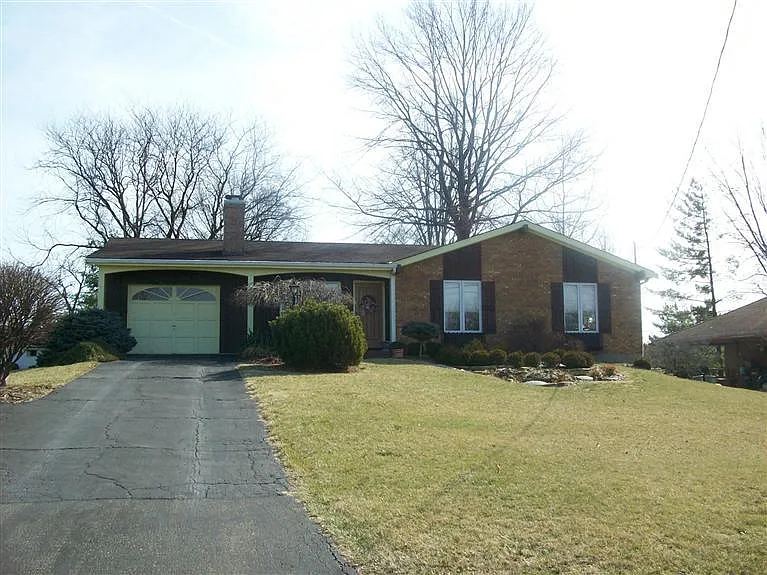 3432 South Rd photo 1