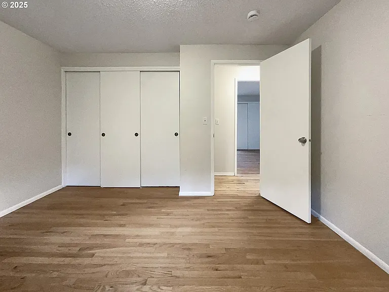 1690 Woodland Ter — Photo 14
