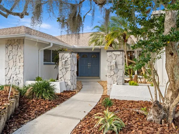 4320 MIDDLE LAKE DRIVE, TAMPA, FL 33624