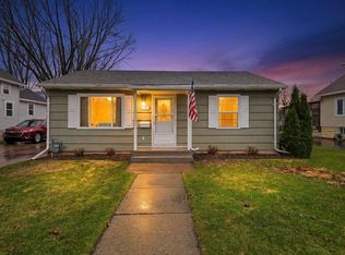 149 W 23rd Ave, Oshkosh, WI 54902