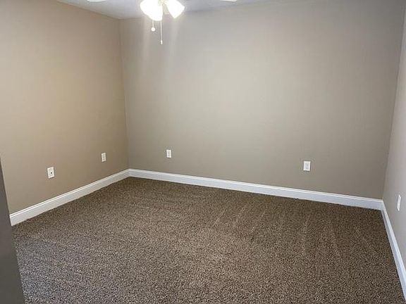 2nd image of 1123 N Edgar St #2