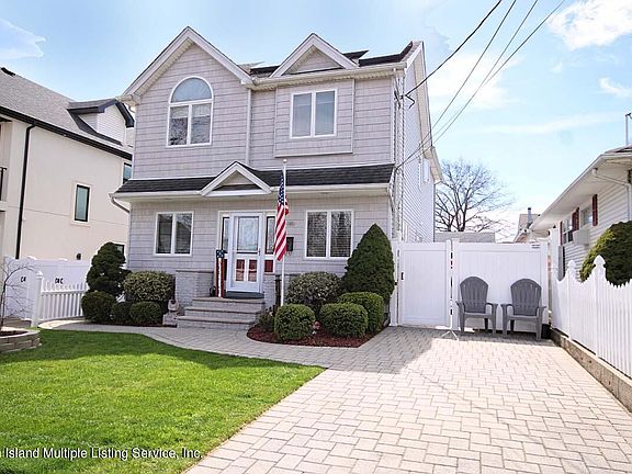 3rd image of 146 Thornycroft Ave
