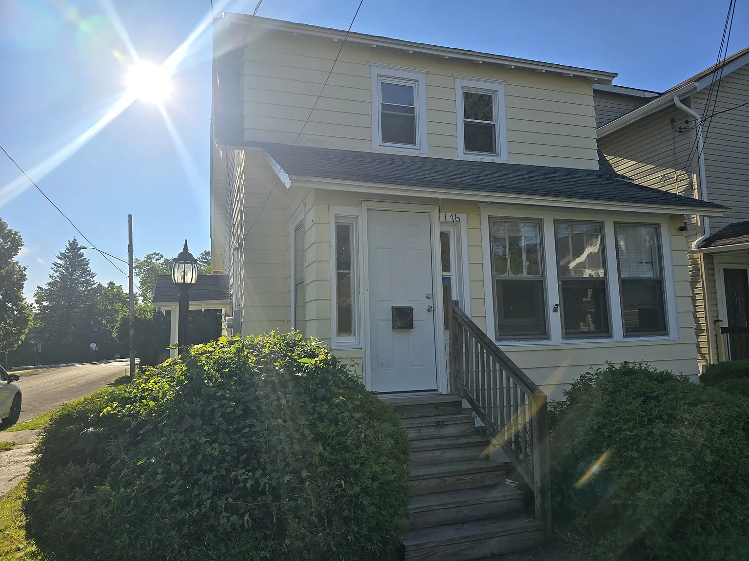 176 Mayar Street - 1 — Photo 1