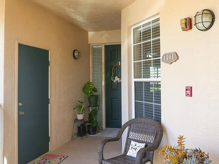 1401 Carnoustie Ct — Photo 44