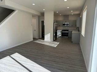 1822 N Coach Ln, Greenacres, WA 99016